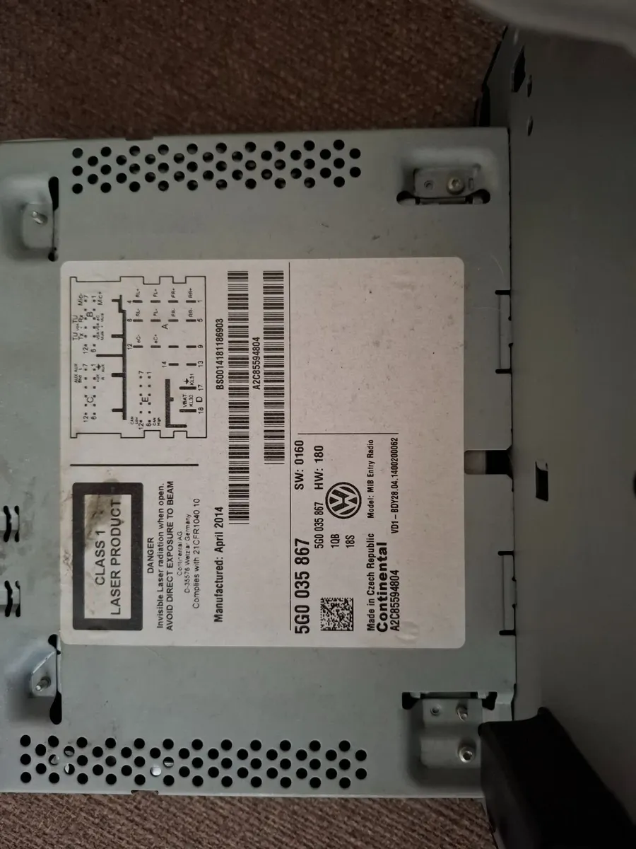 VW 2015 Car radio - Image 3