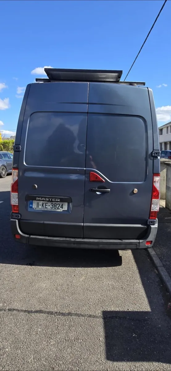 Renault Master - Image 2