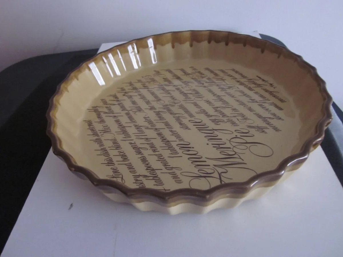 TG Green "Granville" Stoneware Glazed Flan  Dish - Image 4