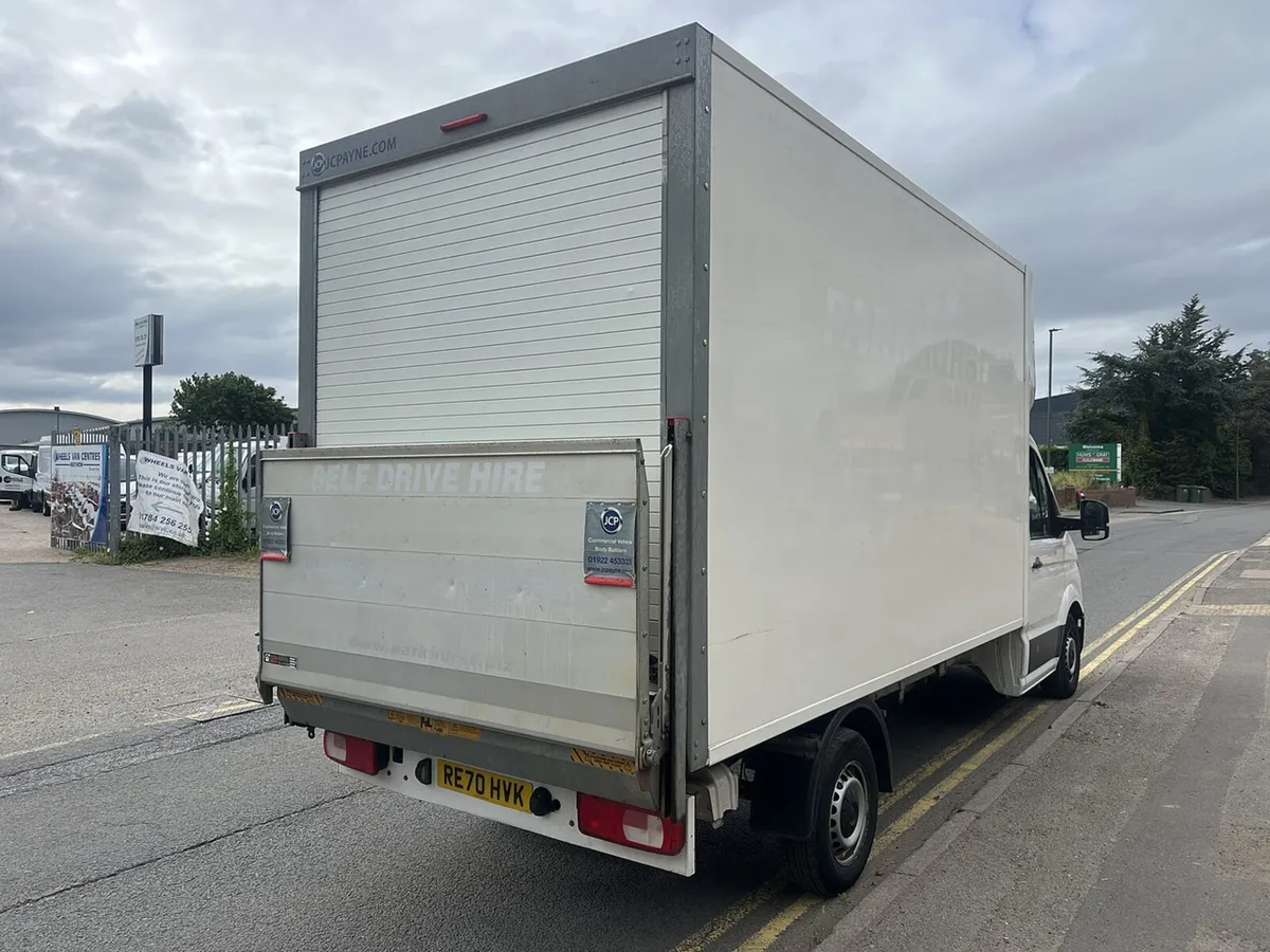 VB - 2020 Volkswagen Crafter Luton Box Van - Image 4