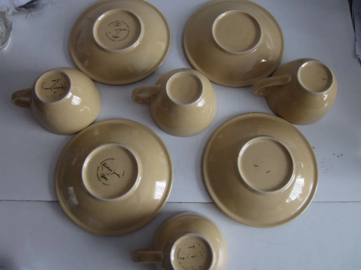 Four Kalahari Sands Cup/Saucers - Image 3