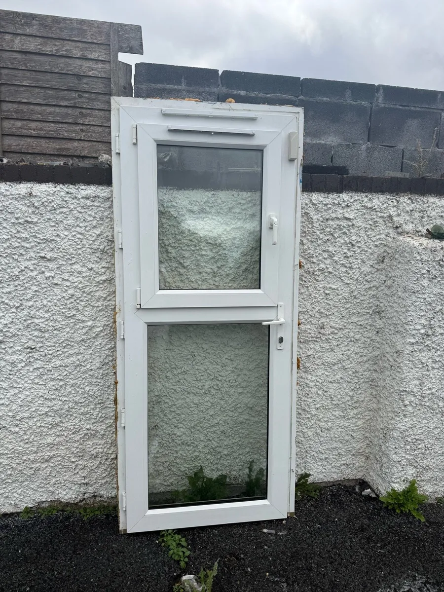 Pvc, Back door - Image 1