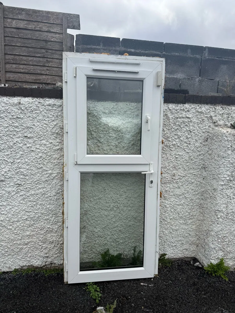 Pvc, Back door - Image 2