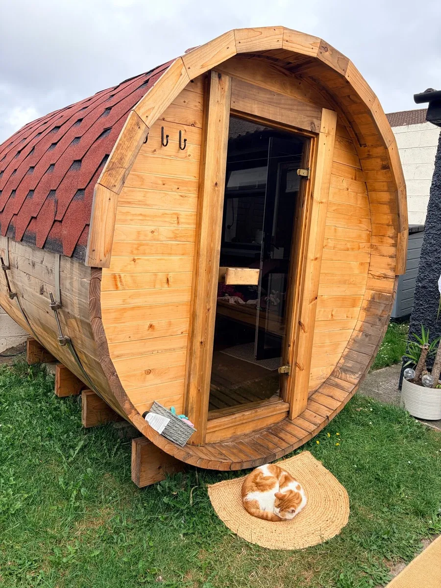 Bespoke Barrel Sauna - Image 1