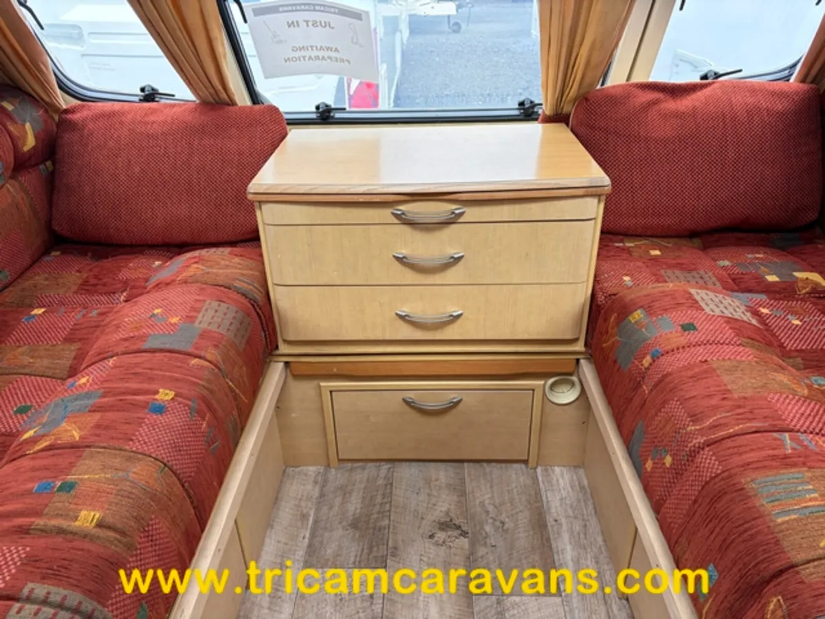 2003 Abbey Aventura 320/4 4 Berth - Image 4