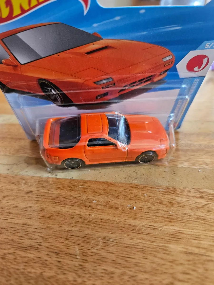 Corgi Hotwheels Mazda Savanna RX7 - Image 2