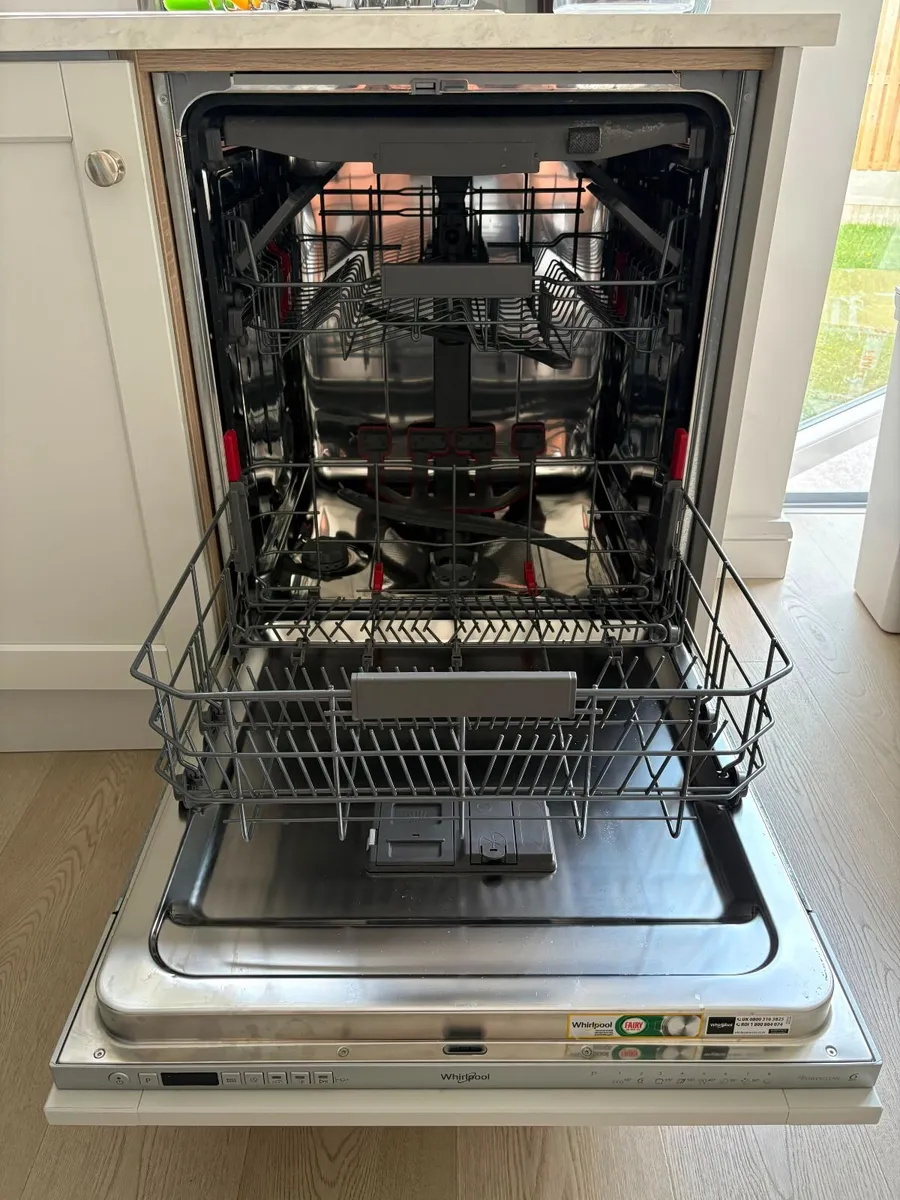 Dishwasher - Image 3