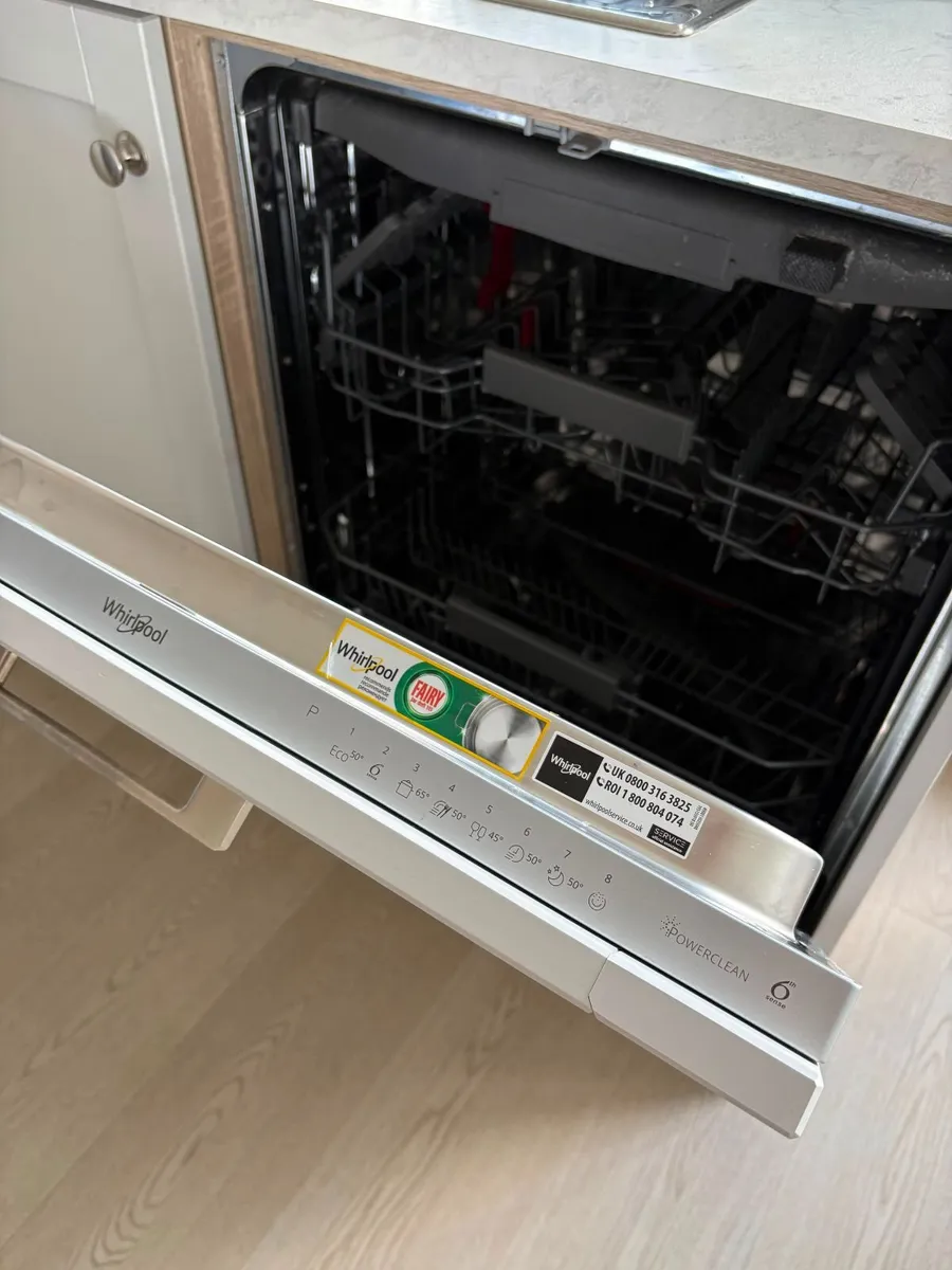 Dishwasher - Image 2