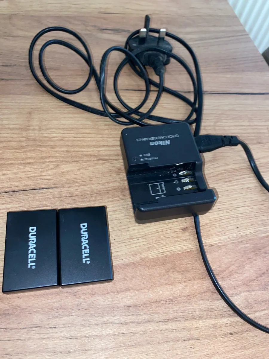 Nikon D40 camera - Image 3