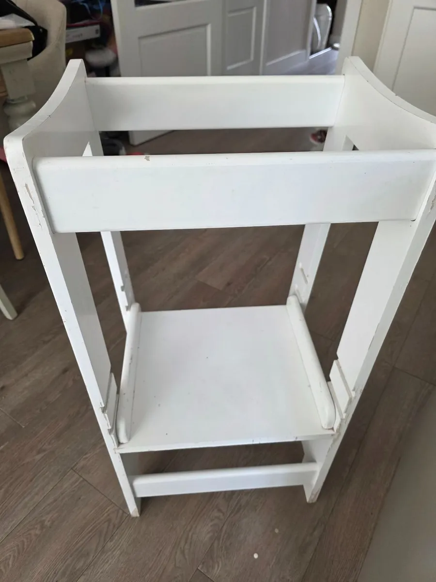 Wooden Toddler Step Stool - Image 3