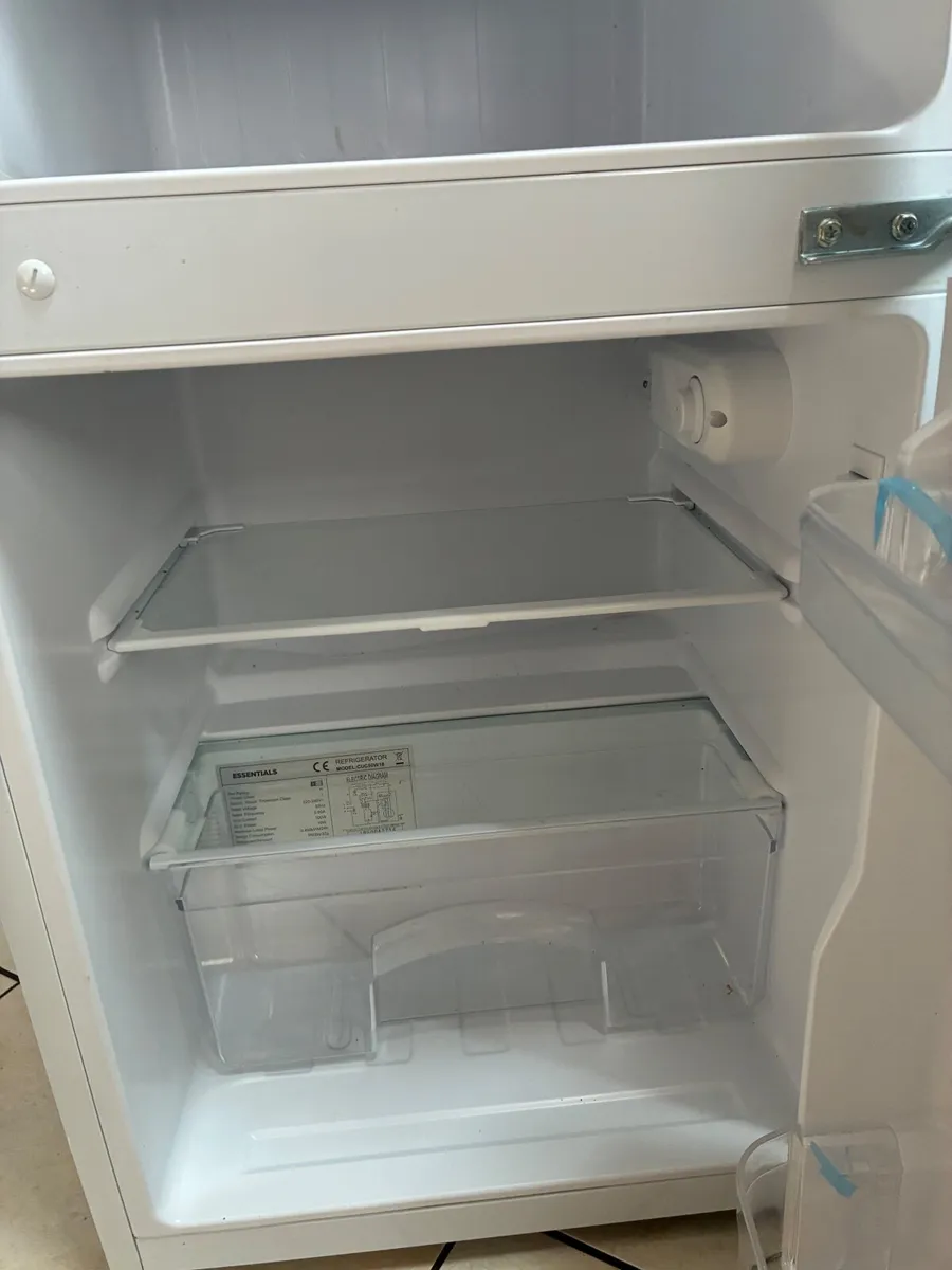 Fridge / Freezer - Image 4
