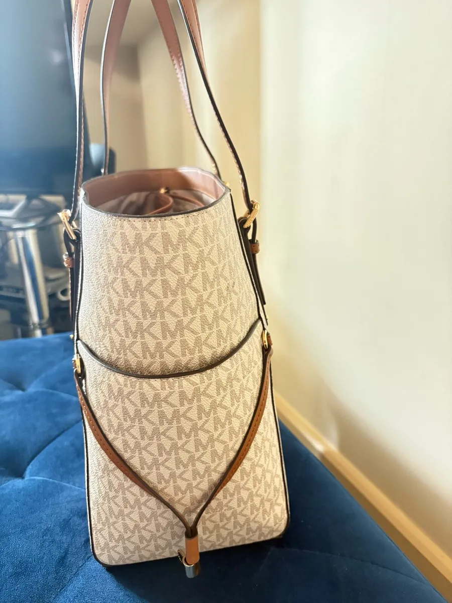 Michael Kors women bag - Image 4