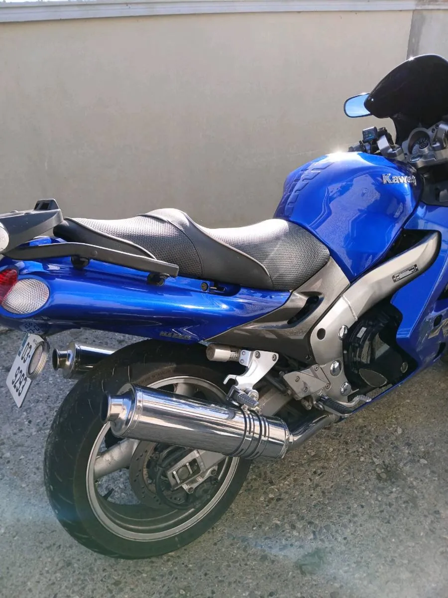Kawasaki zzr 1200 - Image 3