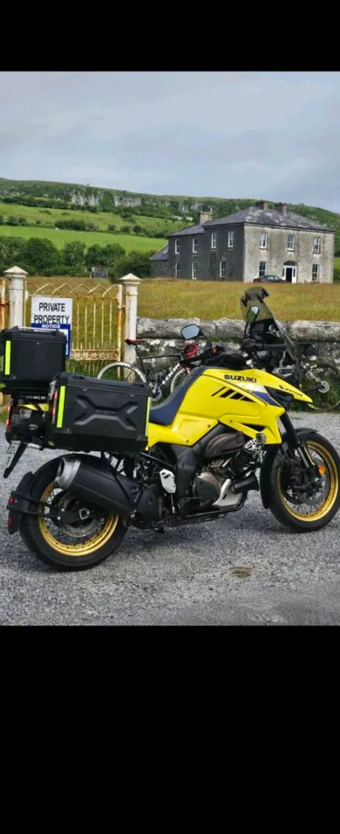 Motorbike - Image 4