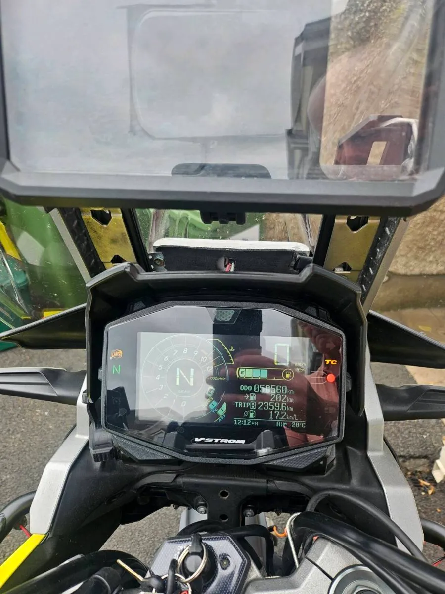 Motorbike - Image 3