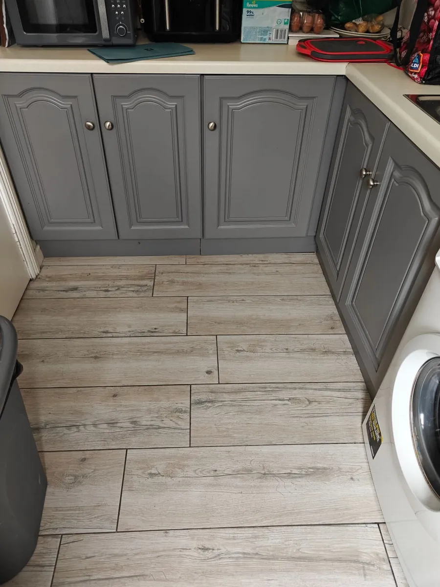 Kitchen and Utility (Solid Wood Painted) - Image 3