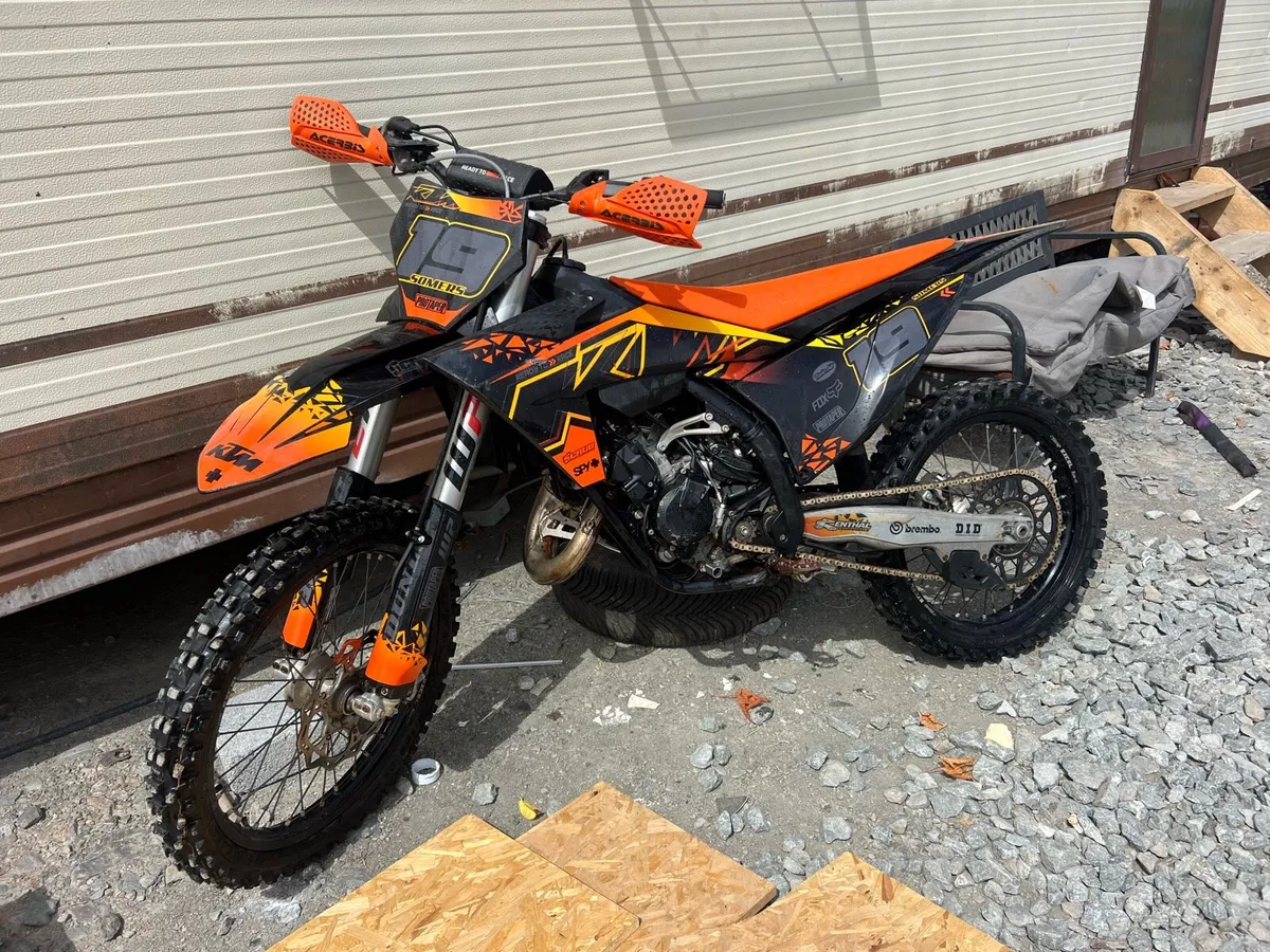 KTM 125 - Image 2