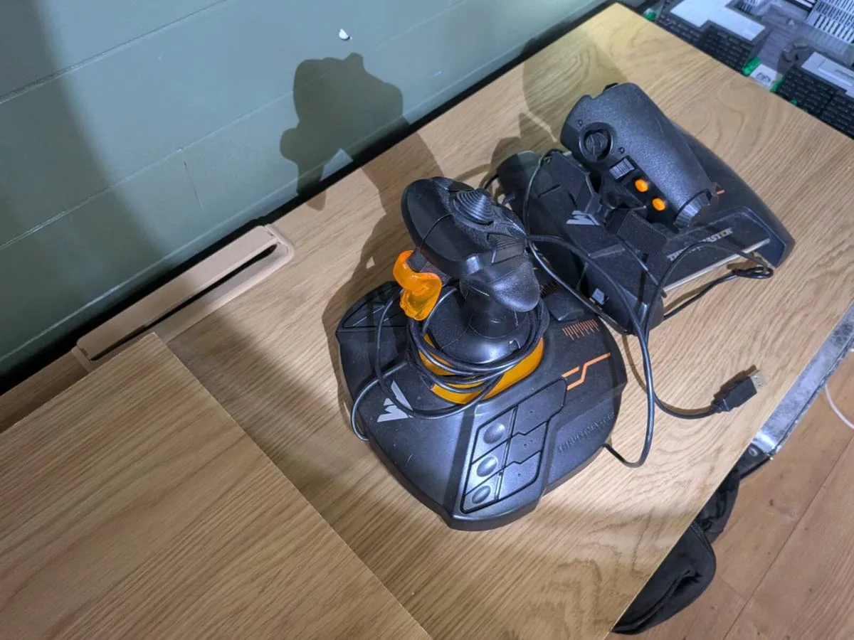 Thrustmaster fighter jet yoke and throttle