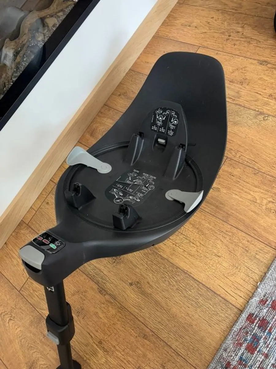 Cybex S Lux Travel System - Image 4