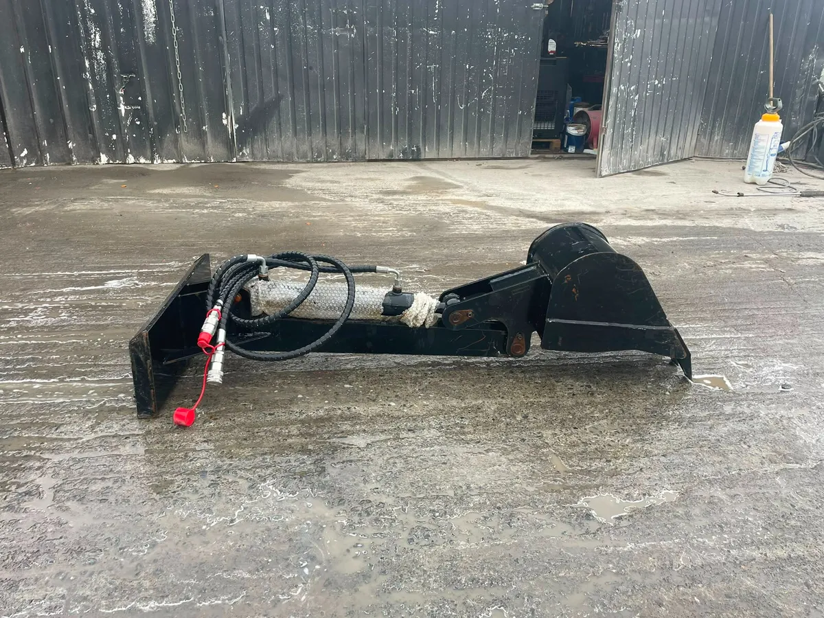Mini Side Shift Skid Steer Backhoe - Image 3