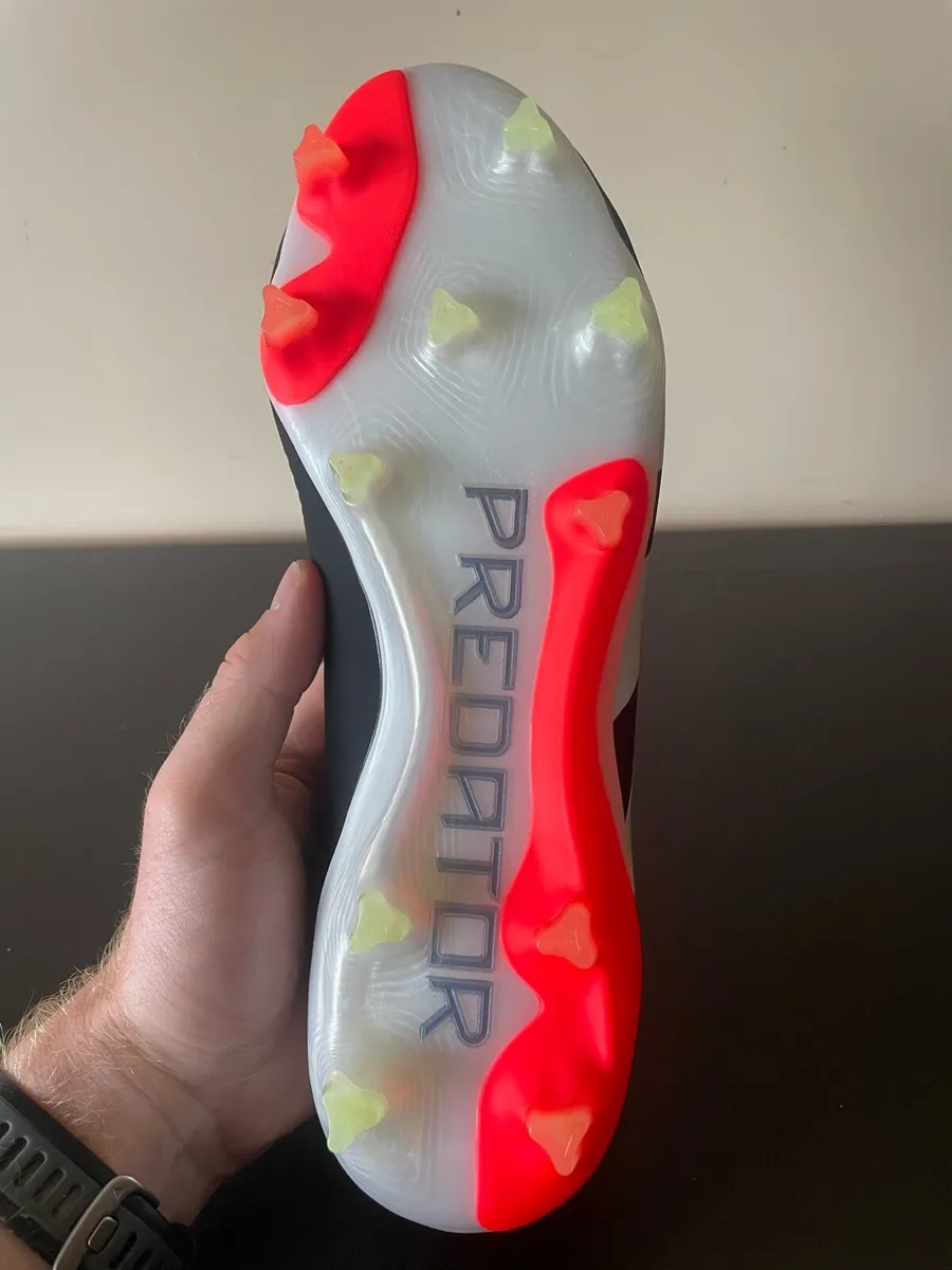 Adidas Predator 8UK FG - Image 4