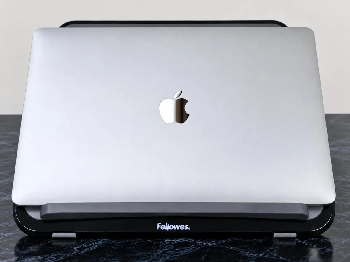 Apple Macbook Pro 13-inch - Image 3