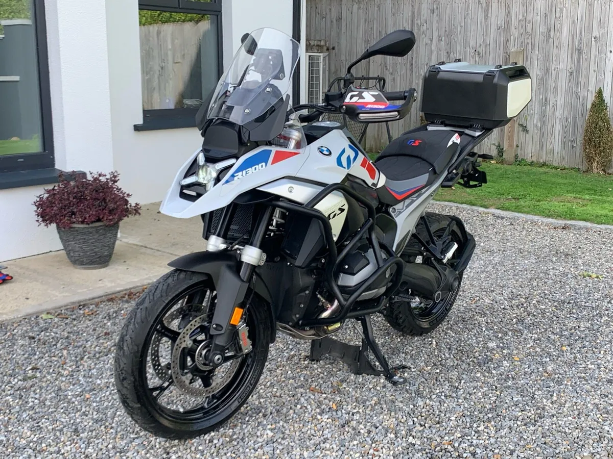 BMW R 1300 GS | 17,000 kms | ONE OFF | Warranty - Image 4