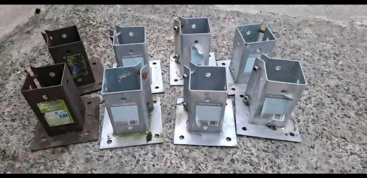 8x 3x3 post brackets