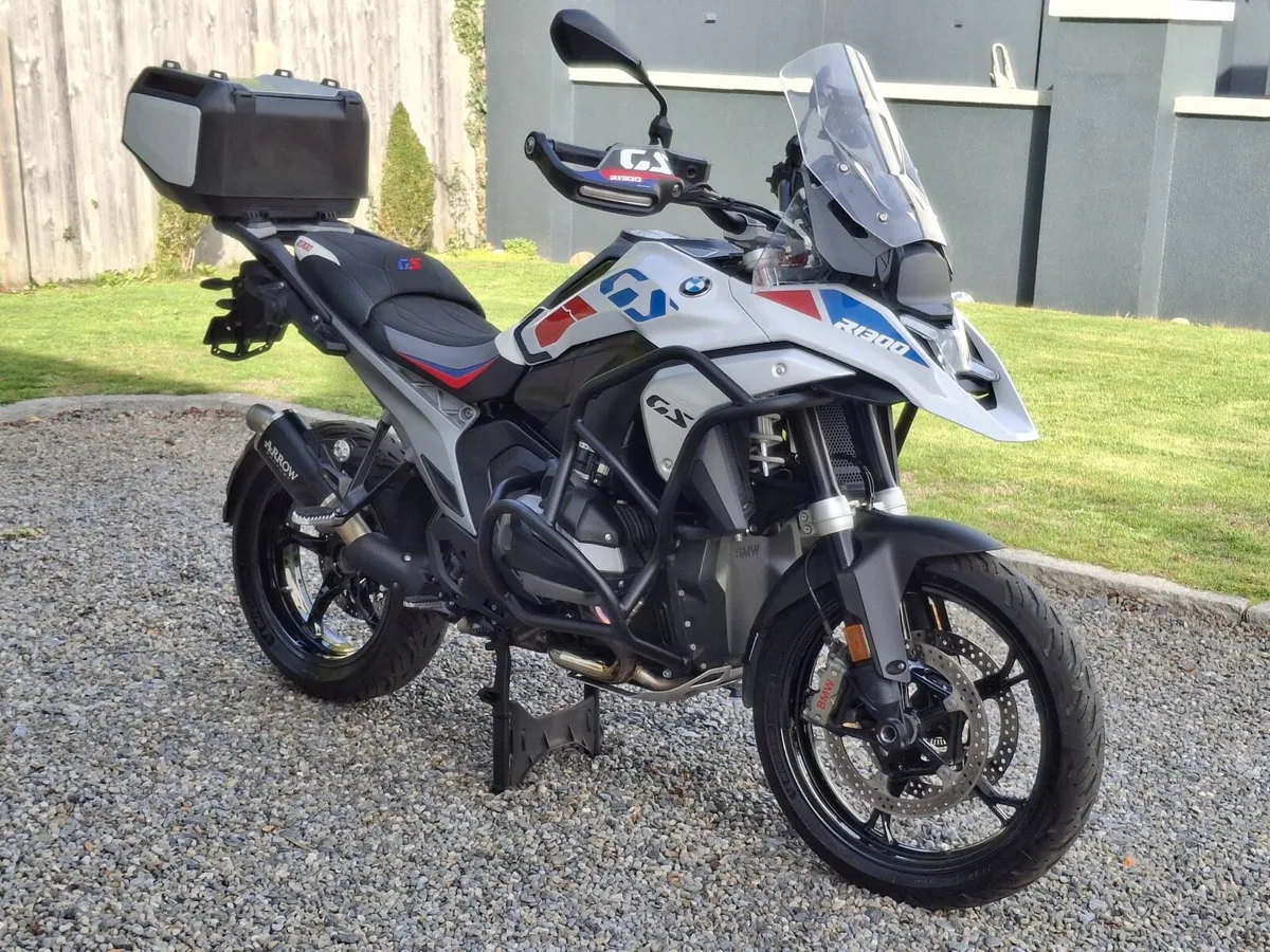 BMW R 1300 GS | 17,000 kms | ONE OFF | Warranty - Image 2