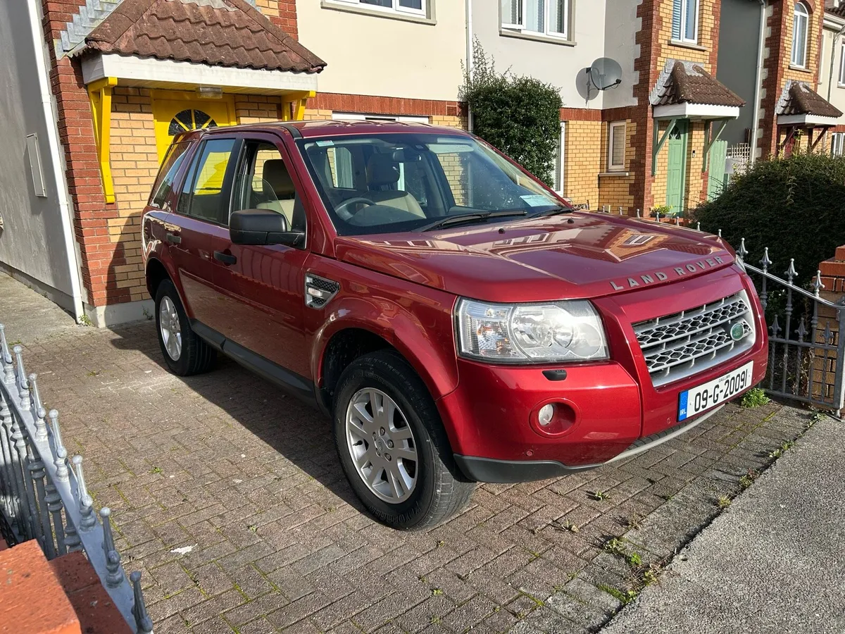 ‘09 Freelander TD4 Auto, DOE 9/27 , low mileage - Image 1