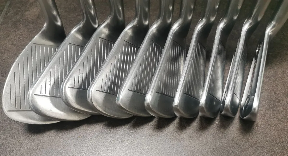 Titleist Acushnet Irons 2-SW - Image 3
