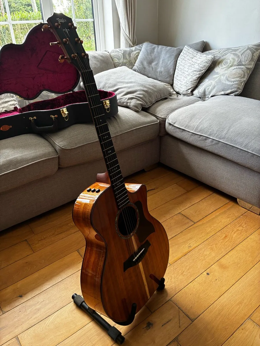 Taylor Guitar 724CE - Image 3
