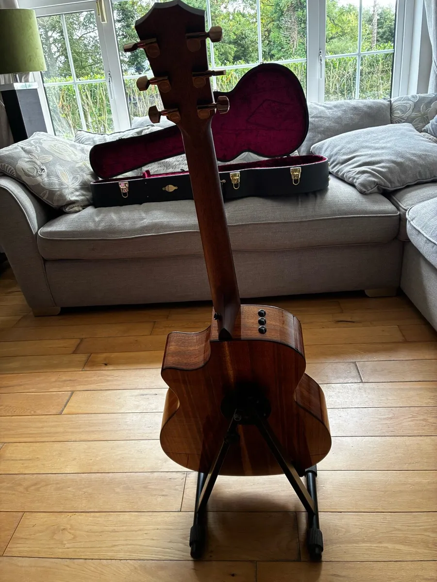 Taylor Guitar 724CE - Image 4