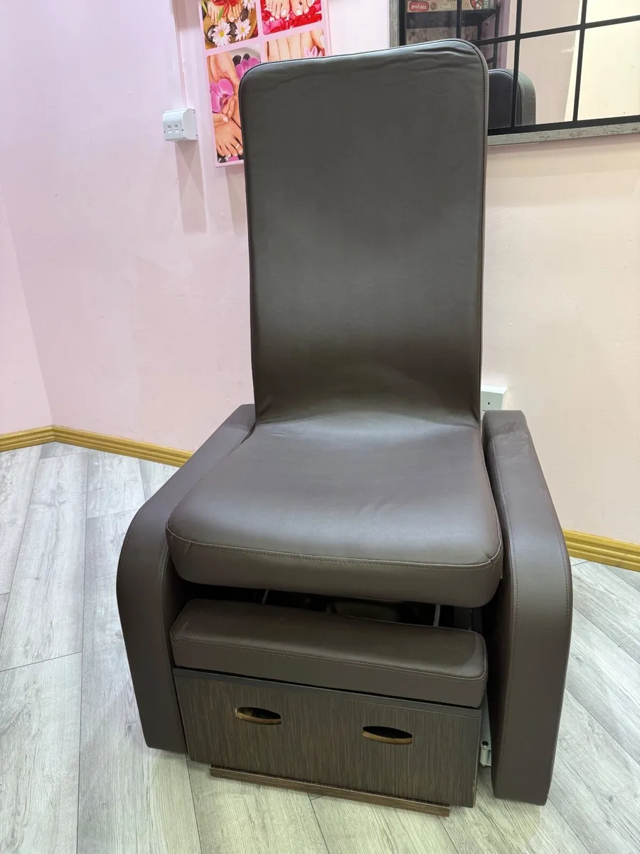 Pedicure chair - Image 3
