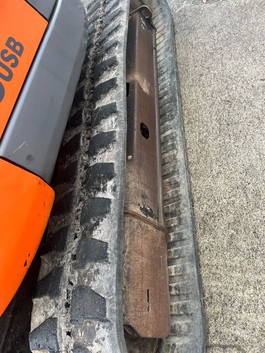 2014 hitachi 85-5 - Image 4