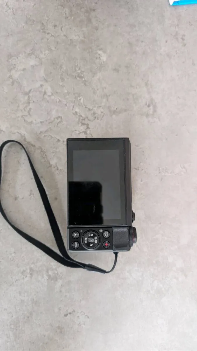 Canon PowerShot G7 X Mark II - Image 2