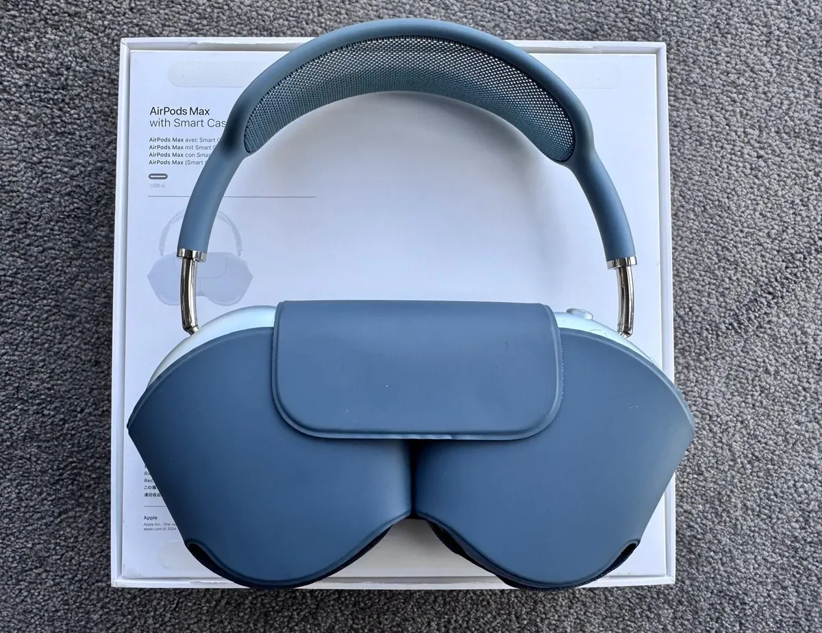Apple AirPods Max (Have Receipt) - Image 2