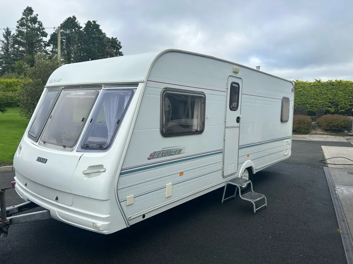 Lunar 4 Berth Caravan - Image 1