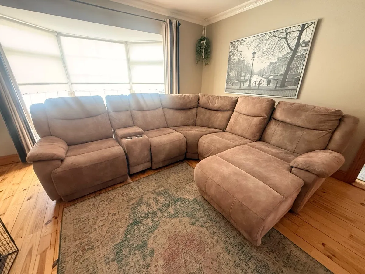 Sofa - Image 4