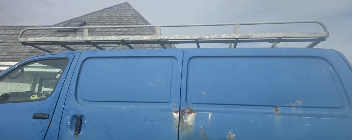 Toyota Hiace roof rack - Image 3