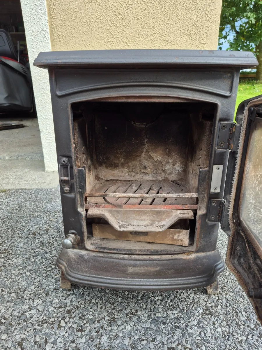 Stove - Image 2