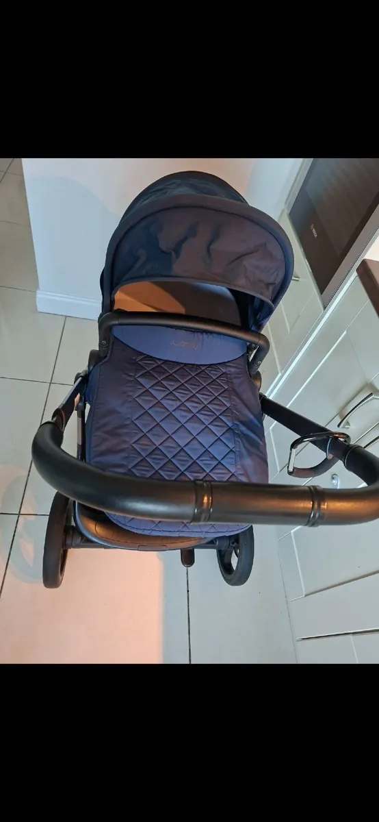 I candy orange travel system - Image 2