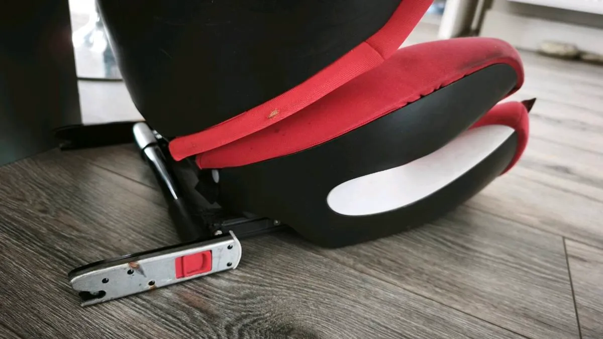 Cybex Gold Solution M-fix car seat - Image 4