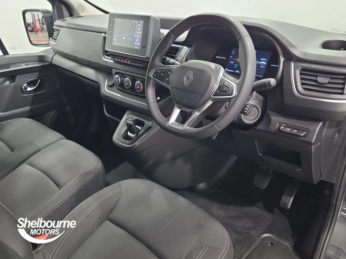 Renault Trafic LL30 Blue dCi 170 Extra [Safety] 9 - Image 4