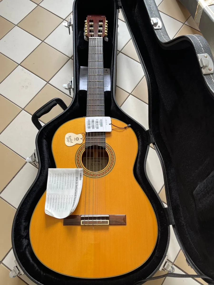 Yamaha Classical Guitar CG 151S - Image 4