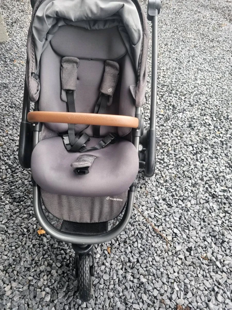 Maxi Cosi Nova 3 buggy - Image 1