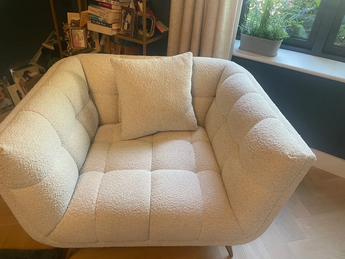 Sofa - Image 3