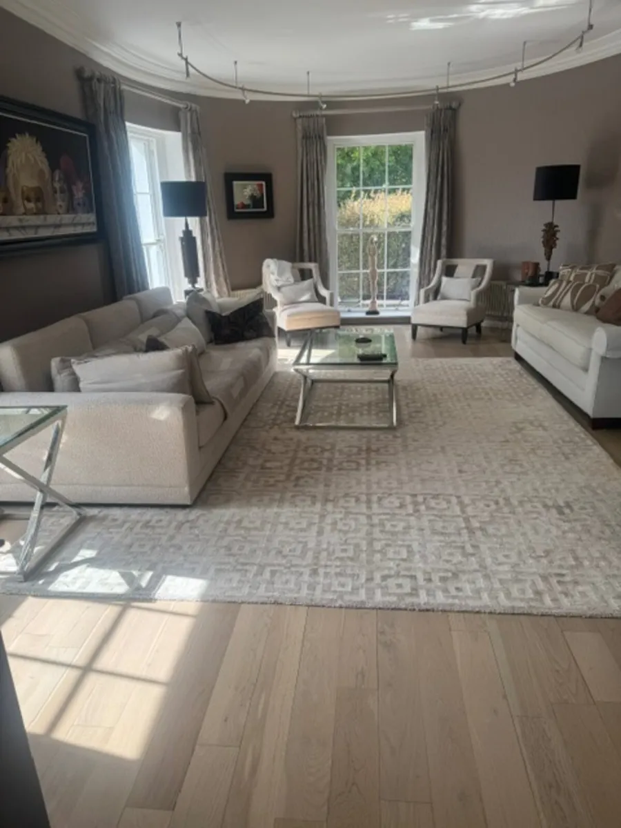 Eichholtz Rug - Image 3