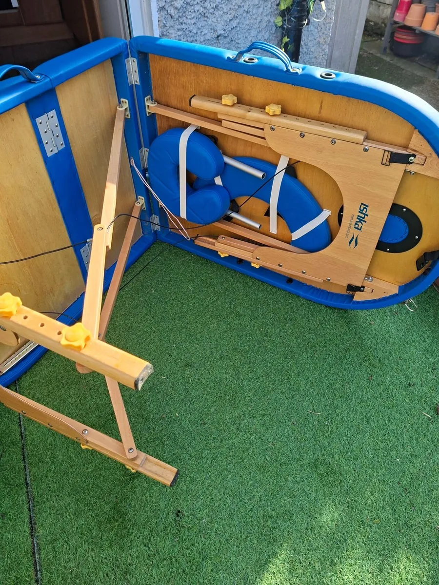 Massage table - Image 2