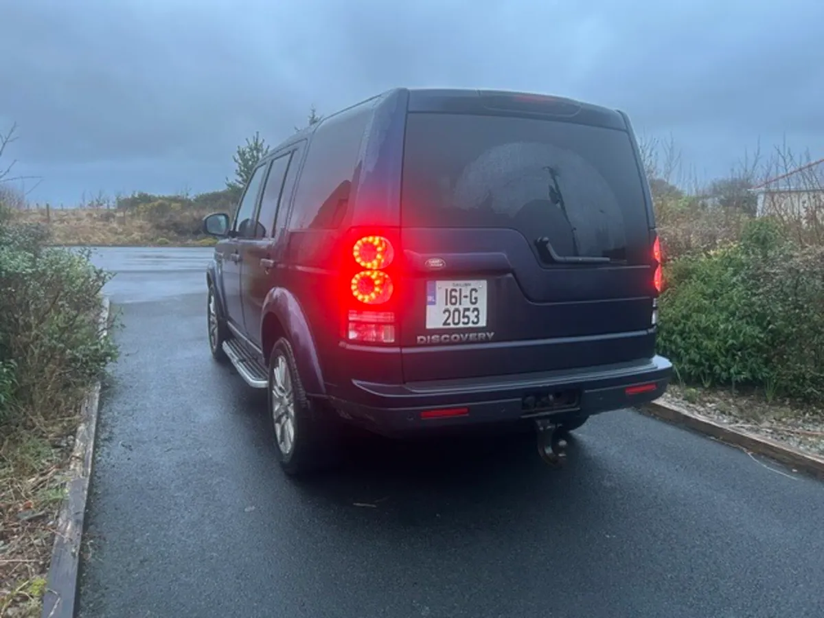Discovery Crewcab 5 Seater - Image 2